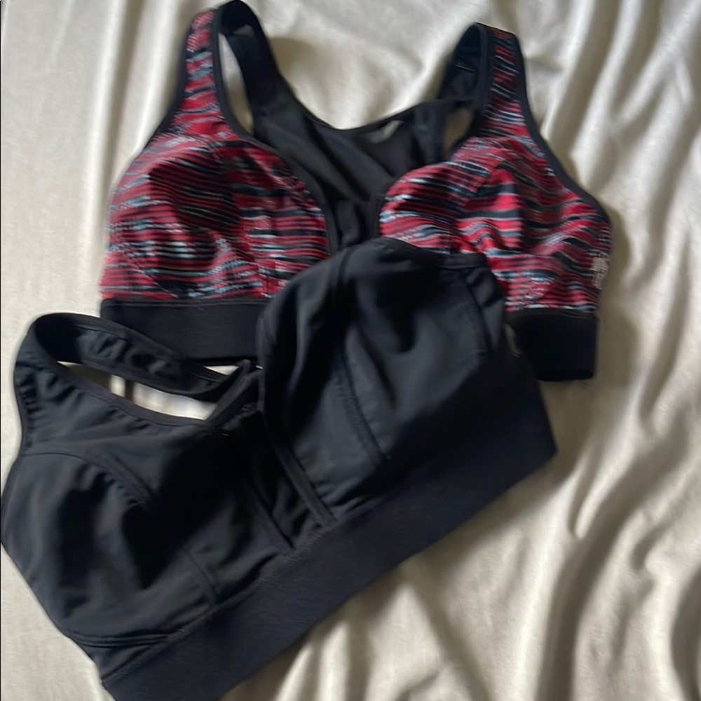 Two Human Performance Engineering Sport Bras Gent… - image 2